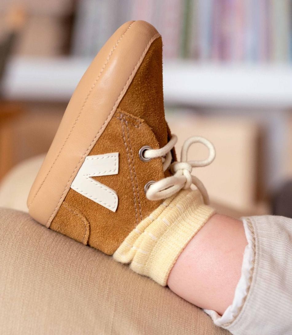 Bebe Veja Gamuza Camel Pierre Niños Marrones | ECLVG26666